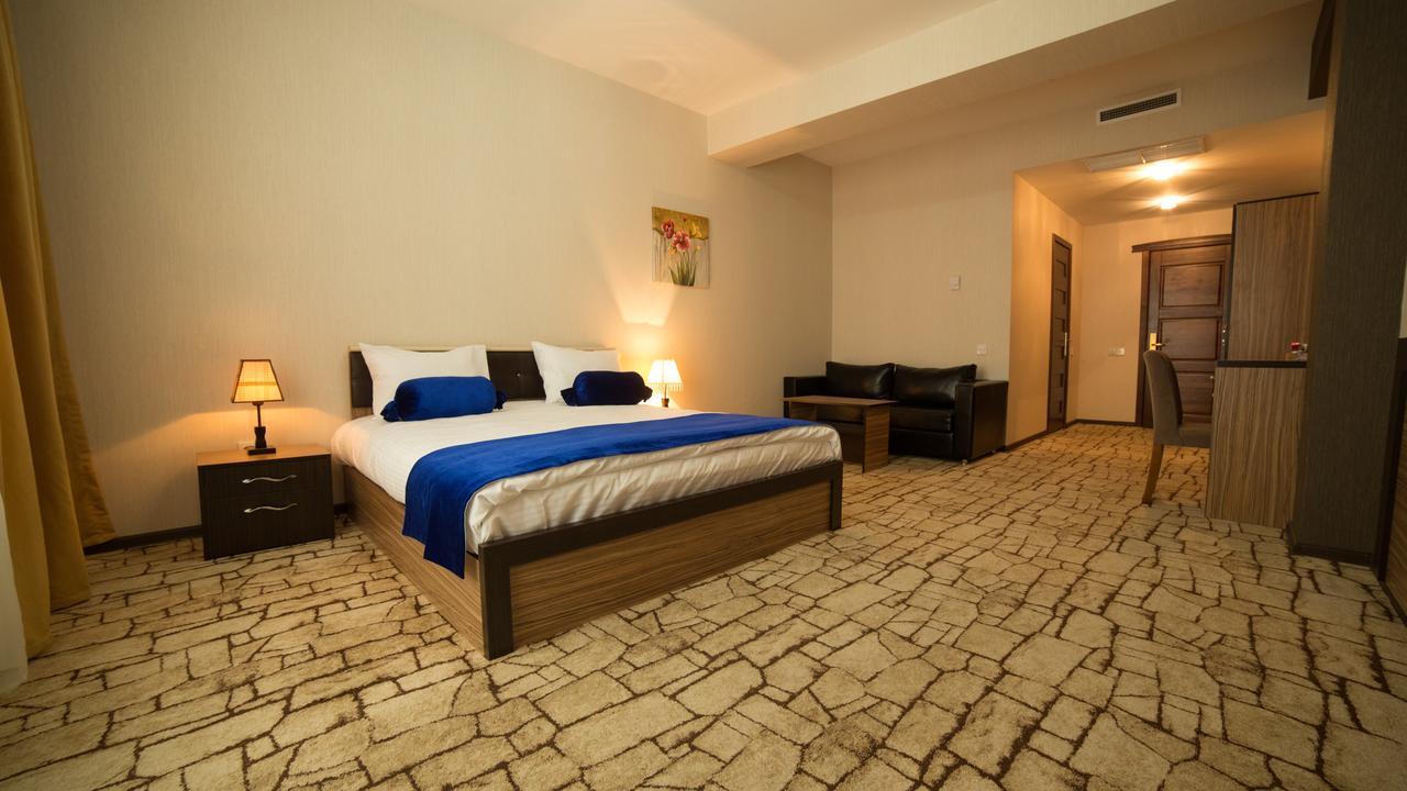 New City Hotel Masazir Buitenkant foto